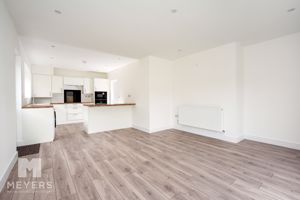 Photo 22- click for photo gallery